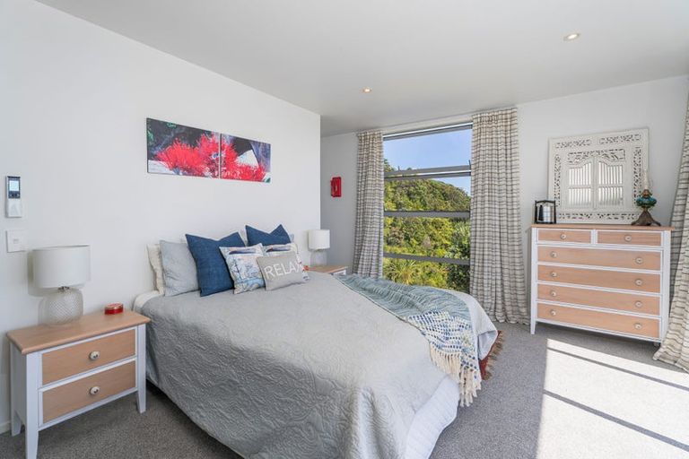 Photo of property in 18 Pine Grove, Tairua, 3508