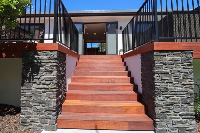 Photo of property in 101 Mountain View Road, Glenwood, Timaru, 7910