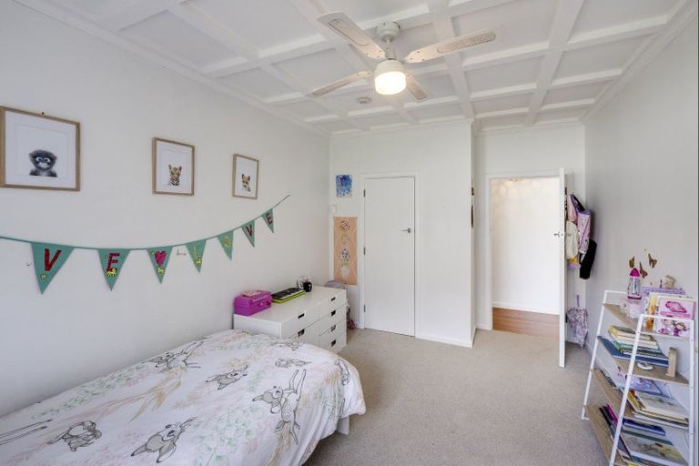 Photo of property in 29 Te Aute Road, Havelock North, 4130