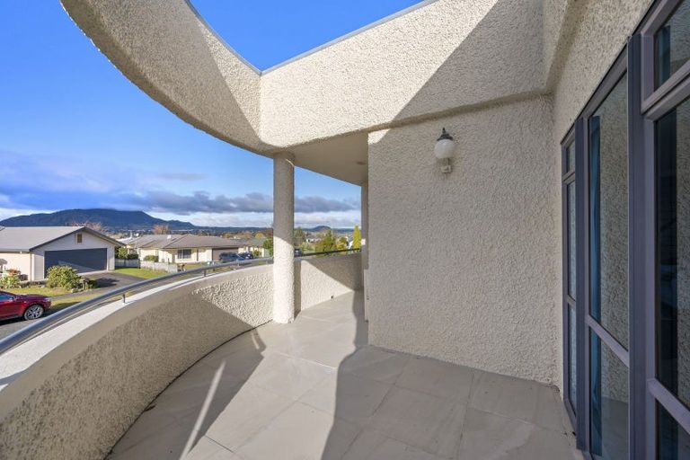 Photo of property in 12 Takawai Place, Nukuhau, Taupo, 3330