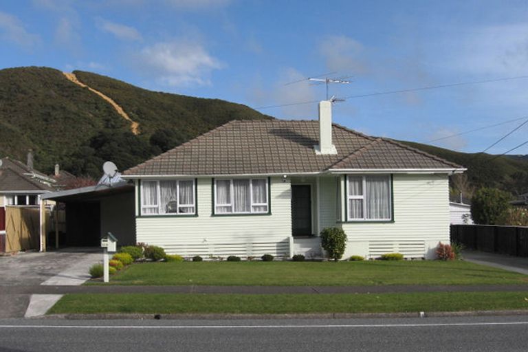 Photo of property in 2/118 Rata Street, Naenae, Lower Hutt, 5011