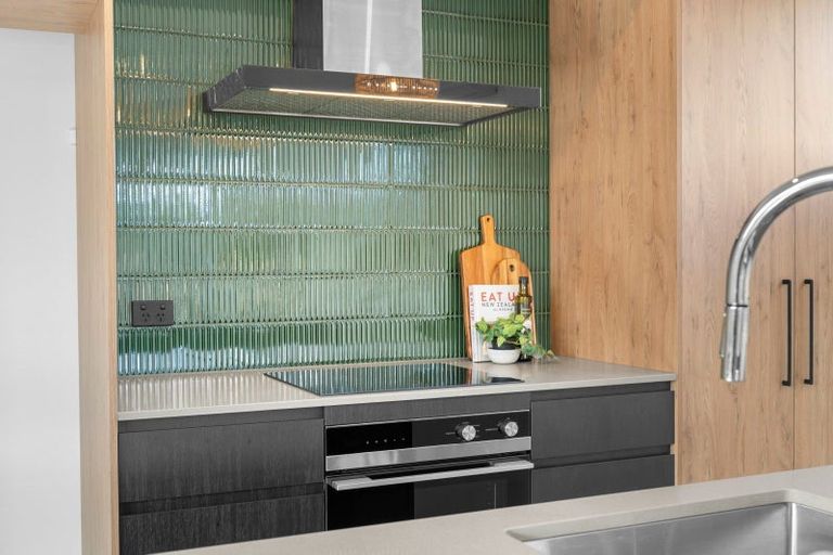 Photo of property in 8 Grey Heron Close, Mangawhai Heads, 0573