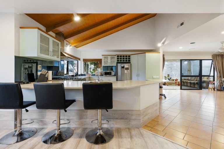 Photo of property in 6 Guildford Place, Rototuna North, Hamilton, 3210