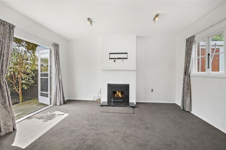 Photo of property in 79 Kahu Road, Fendalton, Christchurch, 8041