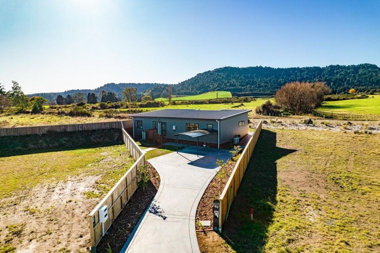 Photo of property in 66 Kowhai Crescent, Ohakune, 4625