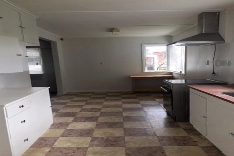 Photo of property in 30 Wainuiomata Road, Wainuiomata, Lower Hutt, 5014