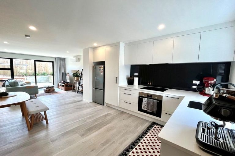 Photo of property in 41 Ara Mara Hua, Henderson, Auckland, 0612