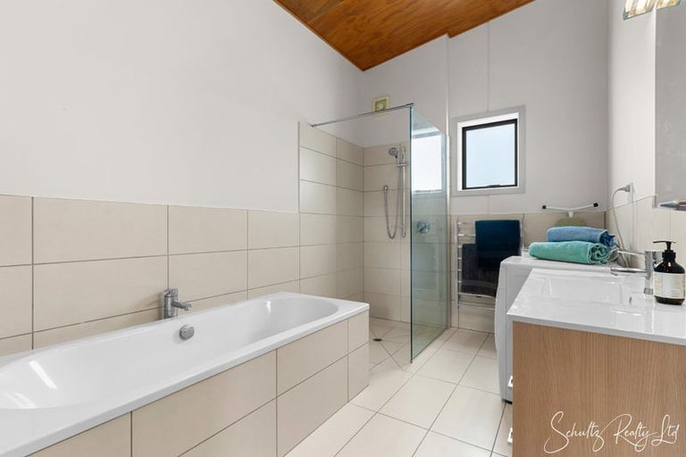 Photo of property in 124 Wearmouth Road, Paparoa, 0571