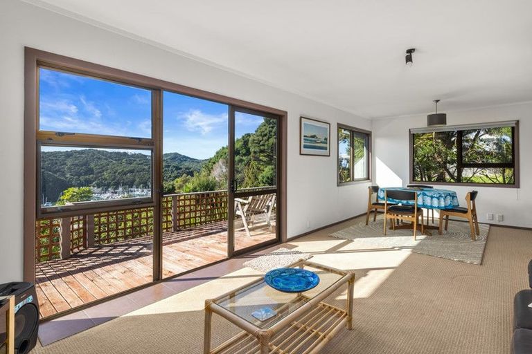 Photo of property in 91 Doves Bay Road, Kerikeri, 0294