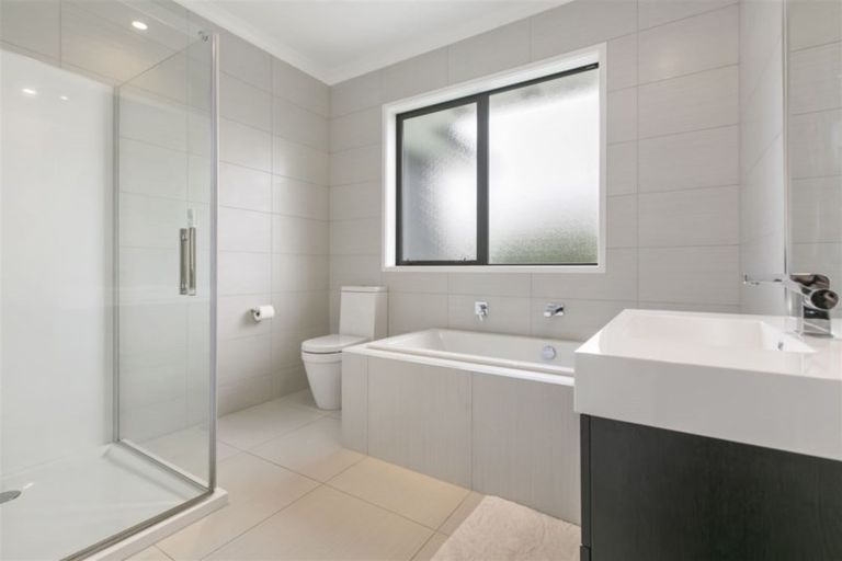 Photo of property in 20 Turpin Road, Riverhead, 0820