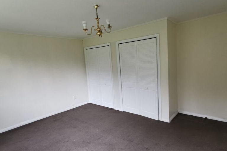 Photo of property in 42 Kamahi Street, Stokes Valley, Lower Hutt, 5019