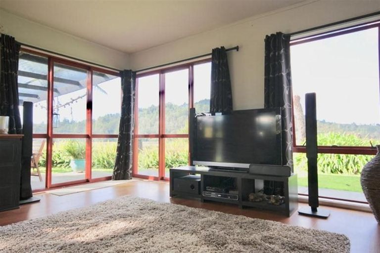 Photo of property in 2666a Waihi Whangamata Road, Whangamata, 3691