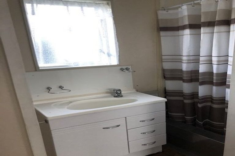 Photo of property in 15 Jordan Place, Tirau, 3410