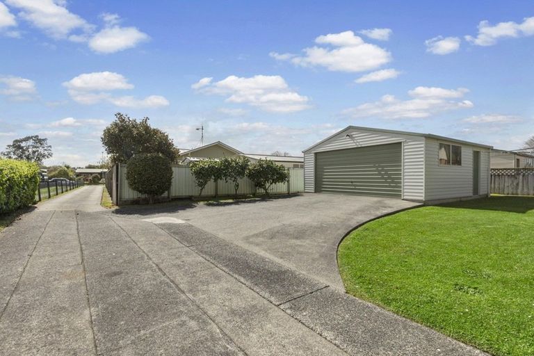 Photo of property in 49 Rutherford Street, Chedworth, Hamilton, 3210