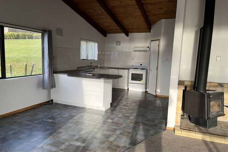 Photo of property in 4 Te Pohue Street, Omori, Turangi, 3381