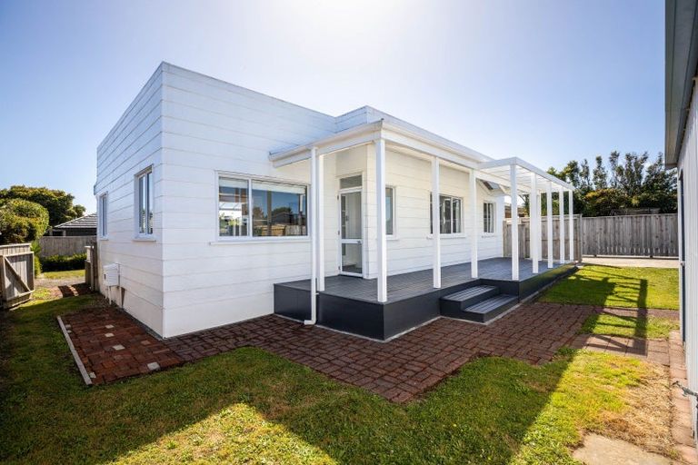 Photo of property in 251 Huatoki Street, Upper Vogeltown, New Plymouth, 4310