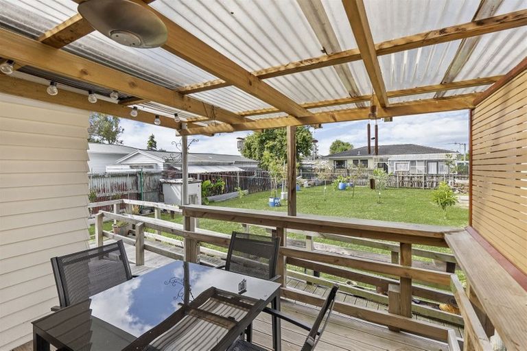 Photo of property in 9 Wilson Place, Papakura, 2110