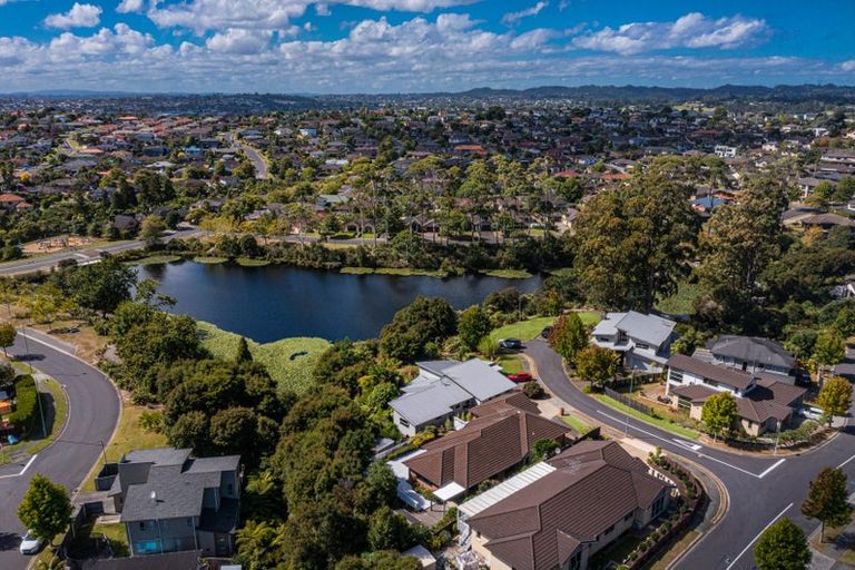 Photo of property in 4 Clapton Place, Henderson, Auckland, 0612