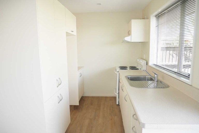 Photo of property in 3/44a Division Street, Riccarton, Christchurch, 8041