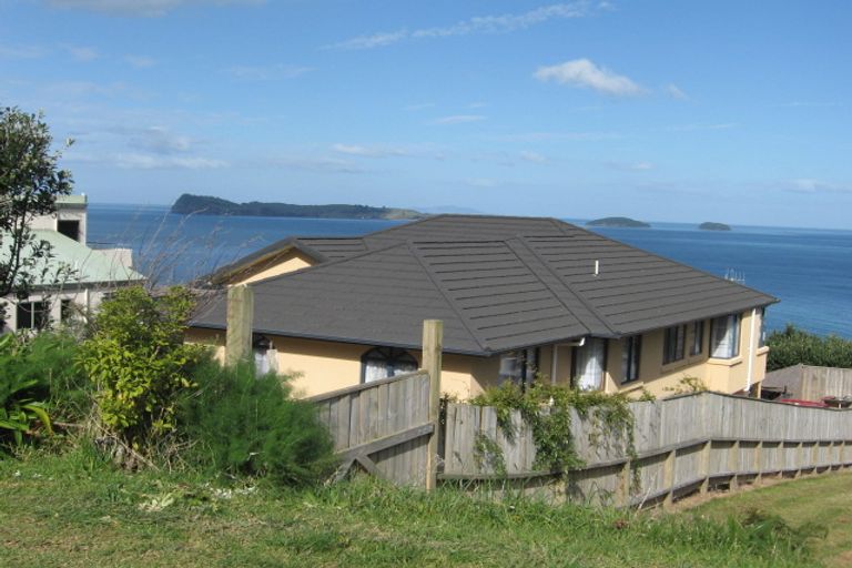 Photo of property in 232 Paku Drive, Tairua, 3508