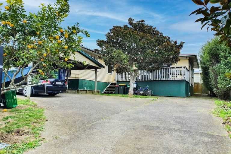 Photo of property in 183 Wellington Street, Howick, Auckland, 2014