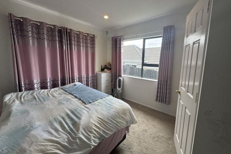 Photo of property in 14b Lesa Annis Place, Henderson, Auckland, 0612