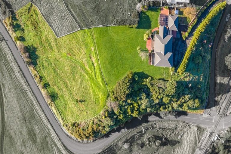 Photo of property in 100 Western Line, Brunswick, Whanganui, 4571