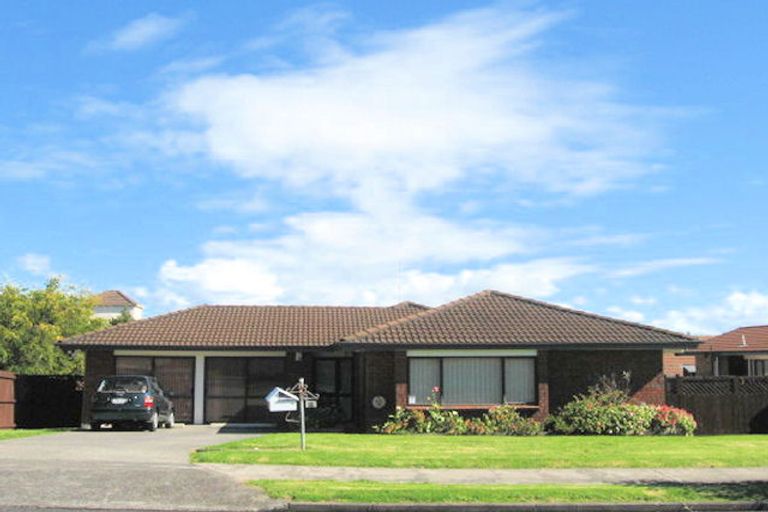 Photo of property in 57 Aberfeldy Avenue, Highland Park, Auckland, 2010