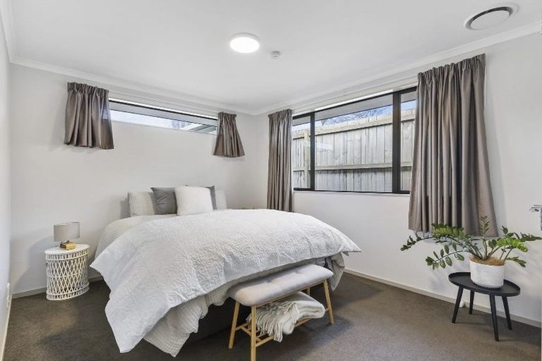 Photo of property in 169a Colwill Road, Massey, Auckland, 0614