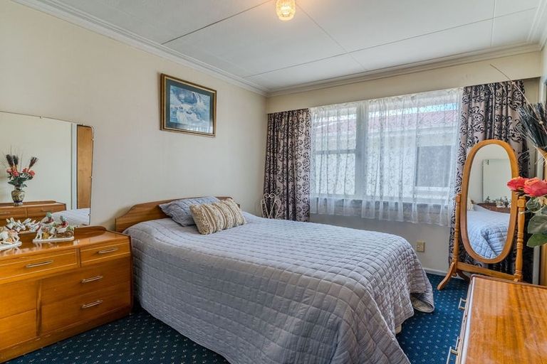 Photo of property in 70 Tiverton Street, Palmerston, 9430