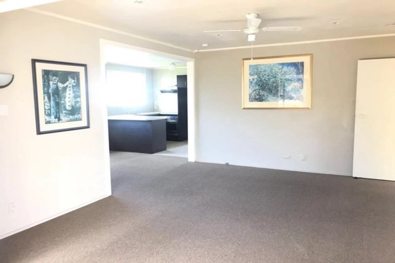 Photo of property in 28 Casuarina Road, Half Moon Bay, Auckland, 2012