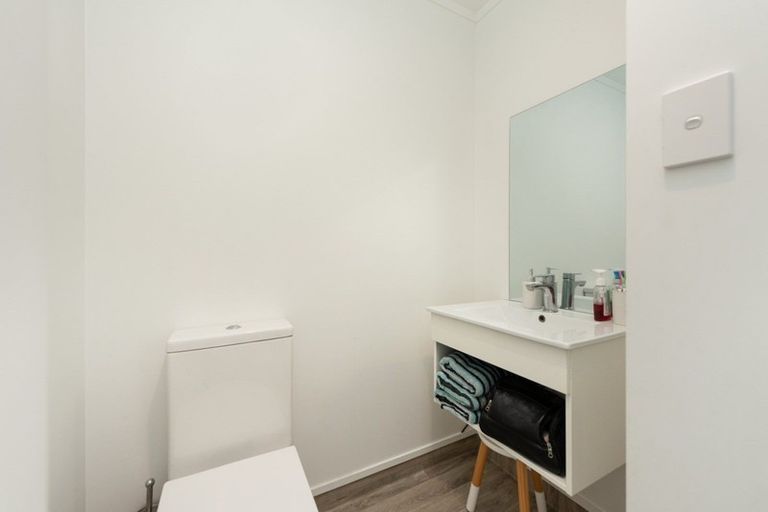 Photo of property in 21/22 Ashley Place, Papamoa Beach, Papamoa, 3118