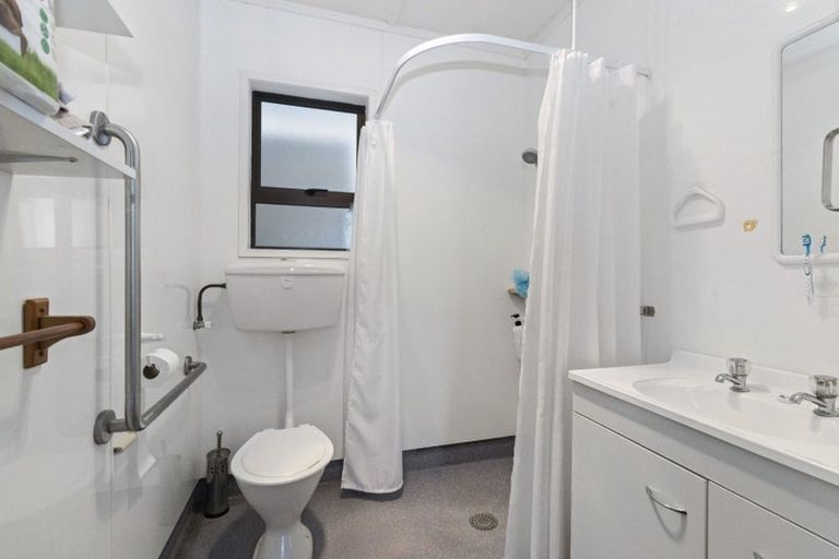 Photo of property in 12 Lawrence Avenue, Te Aroha, 3320