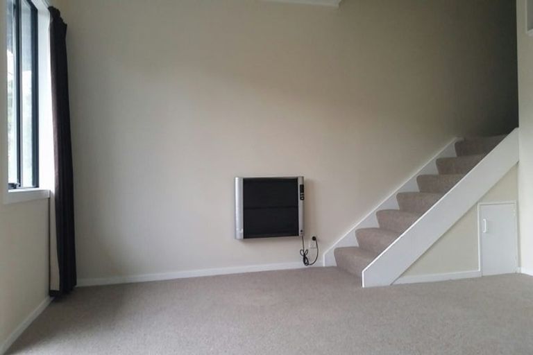 Photo of property in 3/7 Raroa Road, Kelburn, Wellington, 6012