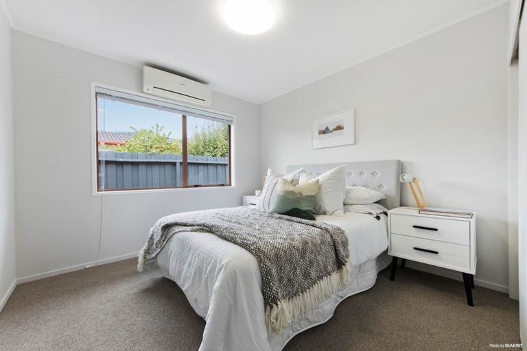 Photo of property in 9 Ti Nana Crescent, Henderson, Auckland, 0610