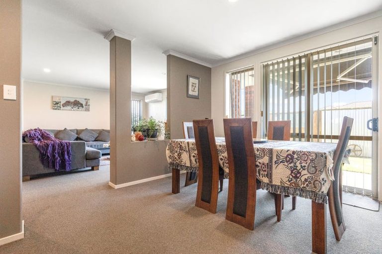 Photo of property in 99 Doncaster Drive, Papamoa Beach, Papamoa, 3118