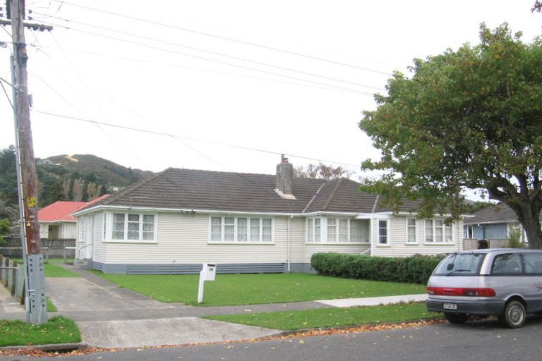 Photo of property in 18 Fisk Street, Naenae, Lower Hutt, 5011