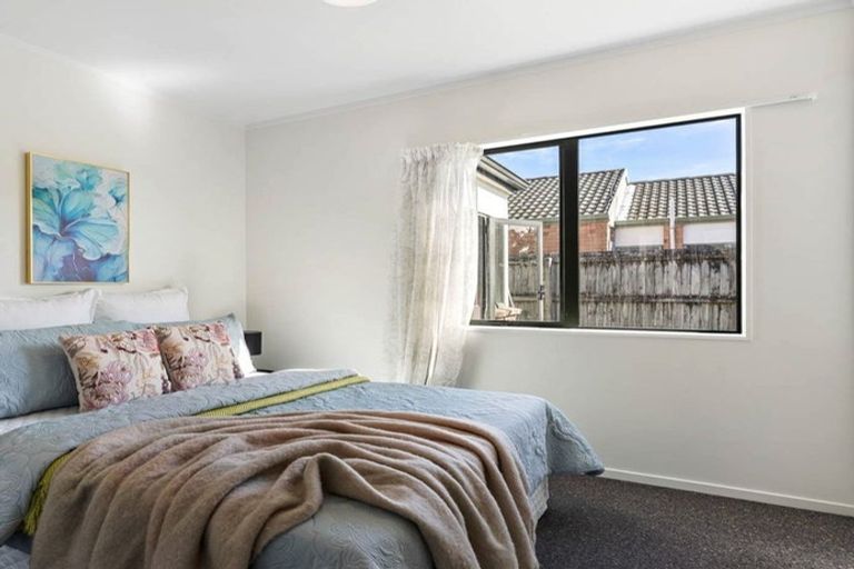 Photo of property in 45 Kona Crescent, Henderson, Auckland, 0610