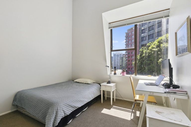 Photo of property in Hume House, 152uc The Terrace, Wellington Central, Wellington, 6011
