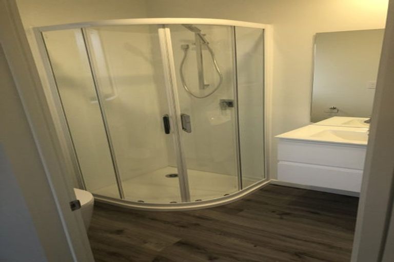 Photo of property in 10 Stackwood Avenue, Woodend, 7610