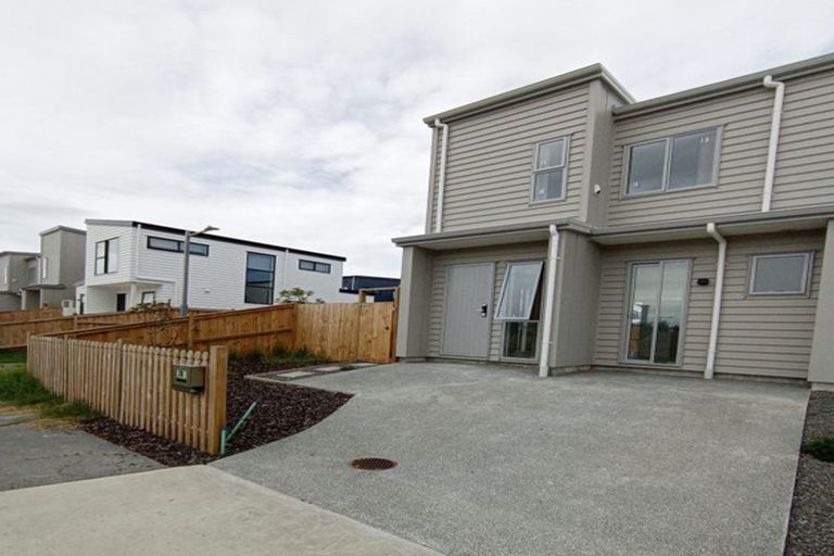 Photo of property in 28 Tumu Road, Papakura, 2110