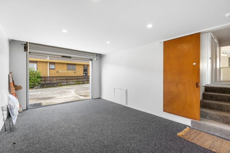 Photo of property in 1/45 Bay Street, Red Beach, 0932