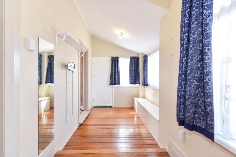 Photo of property in 47 Plunket Avenue, Papatoetoe, Auckland, 2104