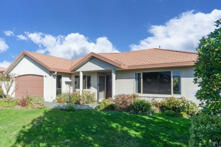 Photo of property in 28 Russell Robertson Drive, Havelock North, 4130