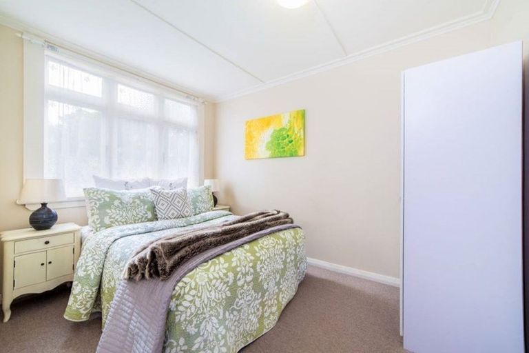 Photo of property in 61 Glenvar Road, Torbay, Auckland, 0630
