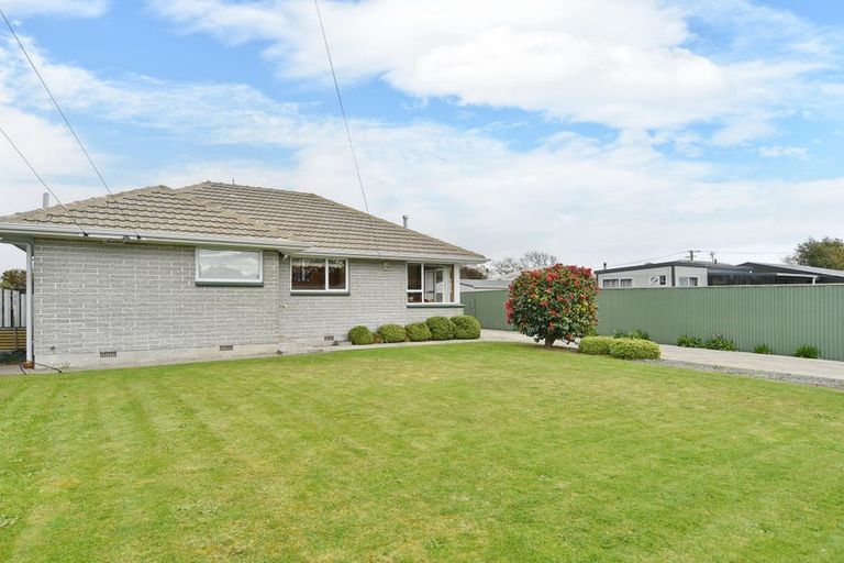 Photo of property in 35 Pauline Street, Linwood, Christchurch, 8062