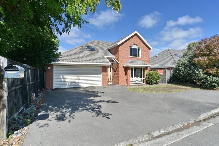 Photo of property in 44 Blue Gum Place, New Brighton, Christchurch, 8083