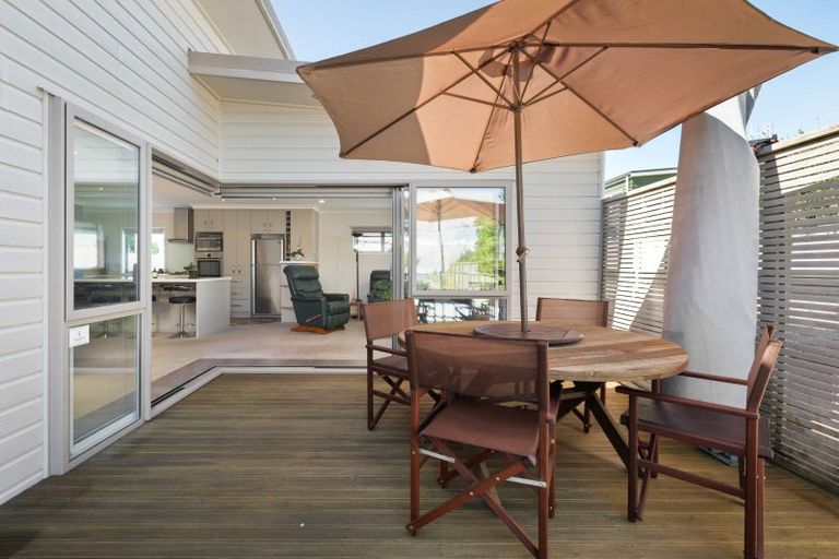 Photo of property in 1a Edwards Street, Waihi Beach, 3611