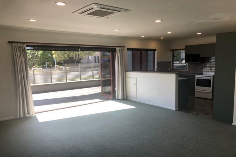 Photo of property in 298a Oceanbeach Road, Mount Maunganui, 3116