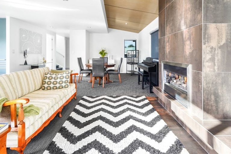 Photo of property in 2b Jellicoe Drive, Hamilton East, Hamilton, 3216